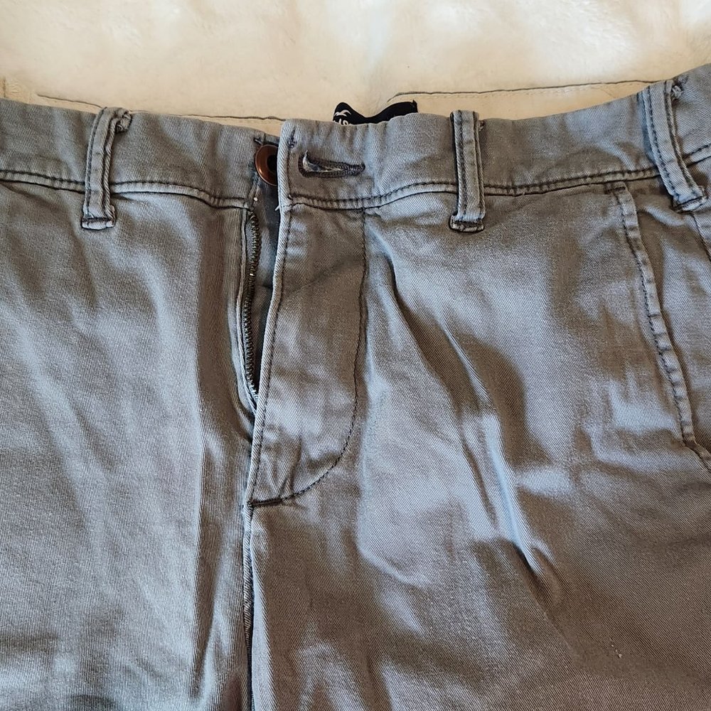 Hollister Mens Chinos - Gray